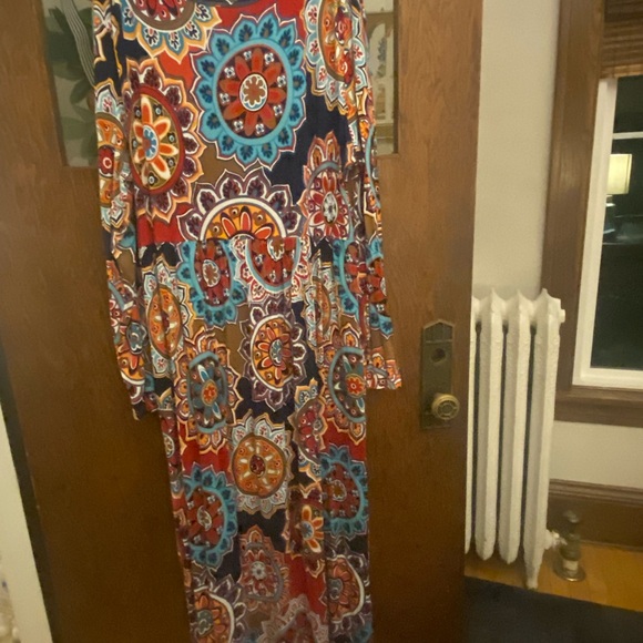 Colorful Mandala Print Long Sleeve Maxi Dress-NWOT - Picture 5 of 5